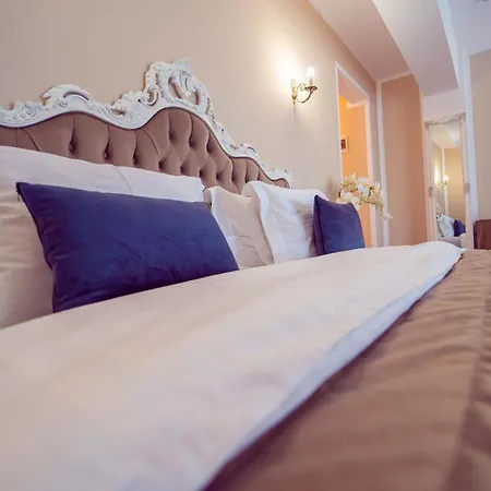 Gradinile Romane Hotel Chiriteni
