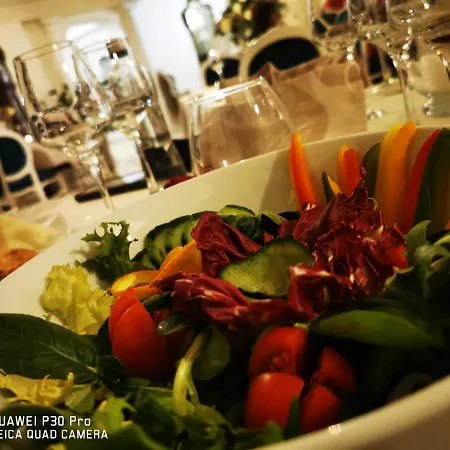 Gradinile Romane Hotel 4*