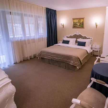 Gradinile Romane 4* Chiriteni