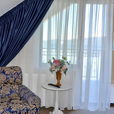 Hotel Gradinile Romane