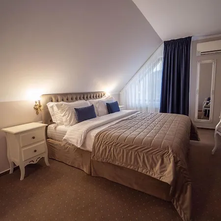 Gradinile Romane 4* Chiriteni
